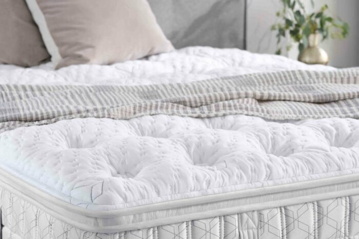 Aireloom Malibu Plush Mattress - Image 4